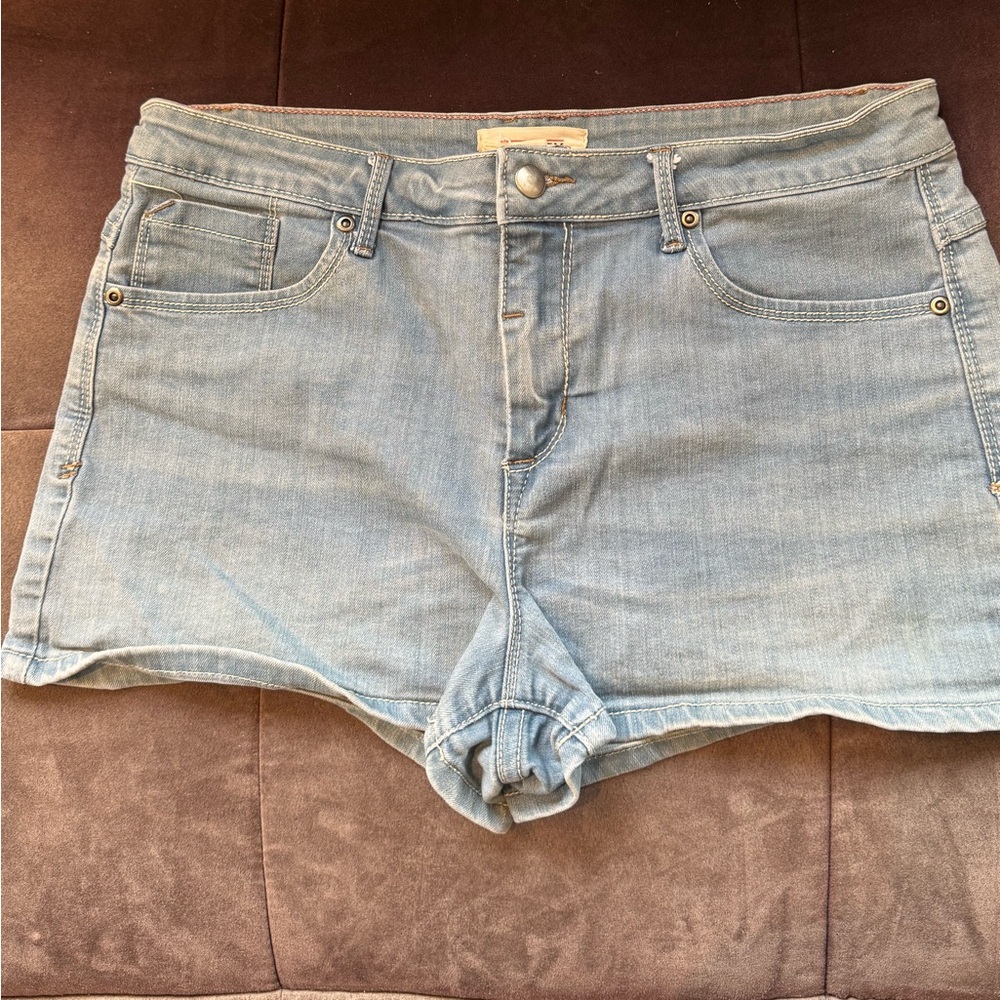 Blue jean short NWOT